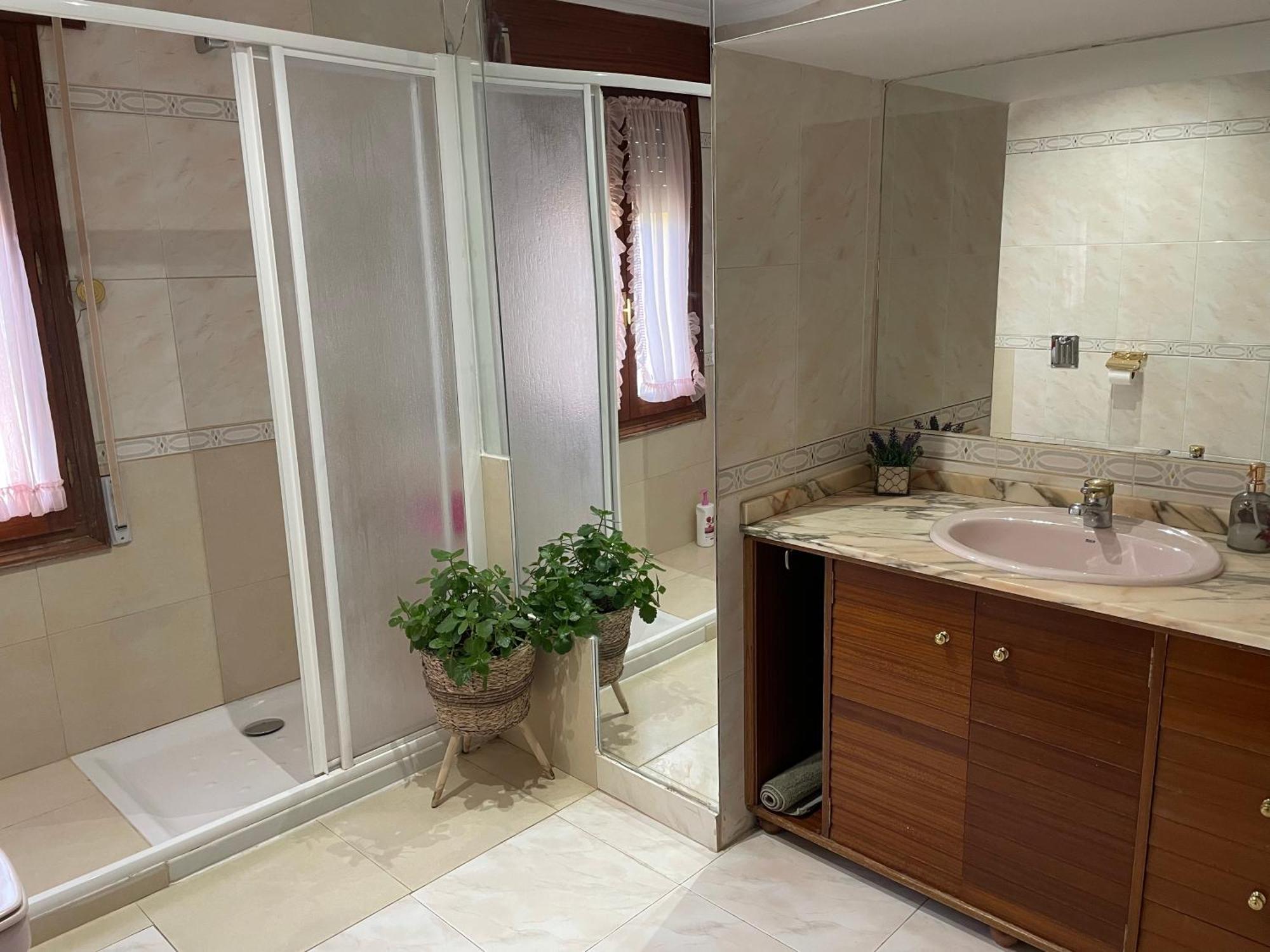Casa Fuentes De Ledina Holiday home